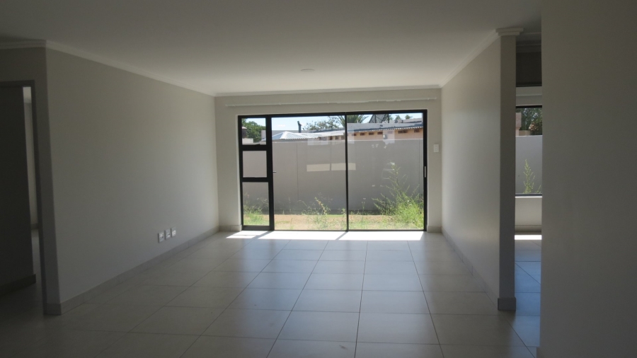 3 Bedroom Property for Sale in Pellissier Free State